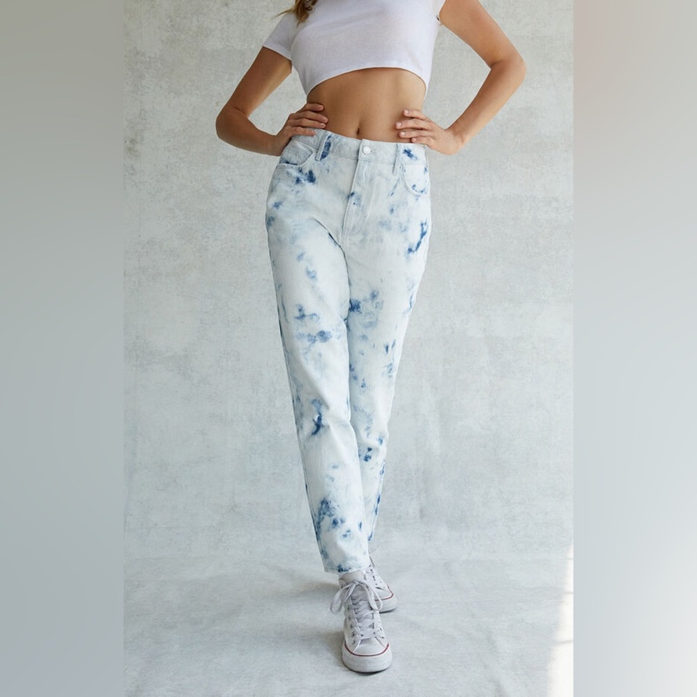 PacSun Tie Dye Mom Jeans
